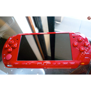 red-psp-slim